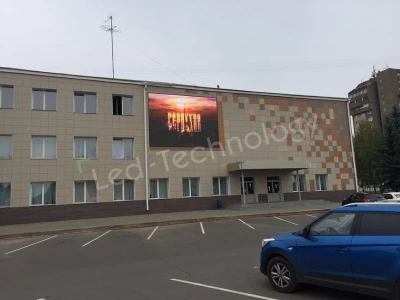 Установка фасадного светодиодного экрана в Серпухове, фото 4