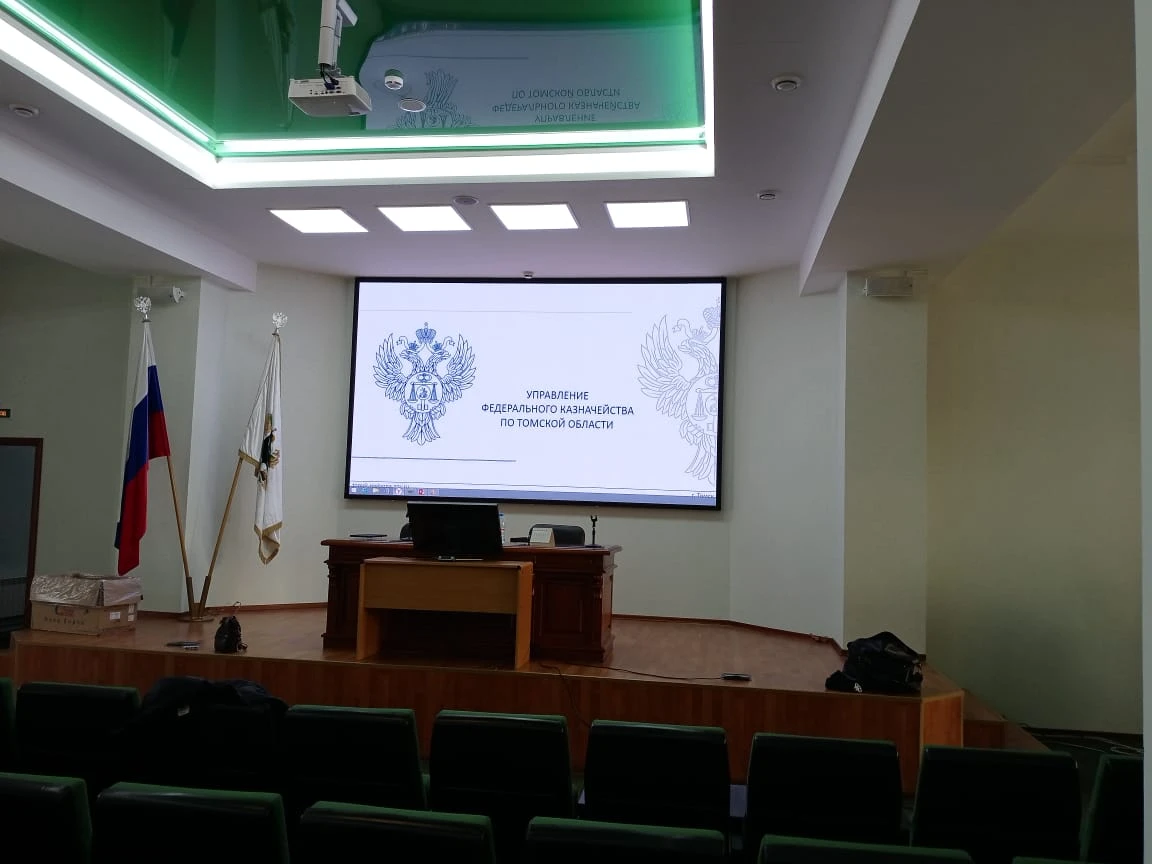 Установка монолитного LED-экрана для системы видеоконференцсвязи в Новосибирске, фото 5