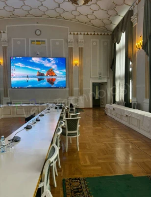 Установка внутреннего LED-экрана для Администрации Правительства Кузбасса, фото 3