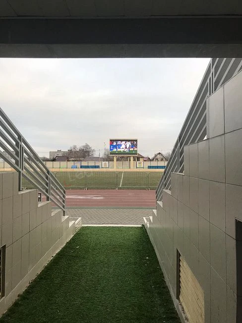 Светодиодный экран на городском стадионе «Авангард». Домодедово, фото 4