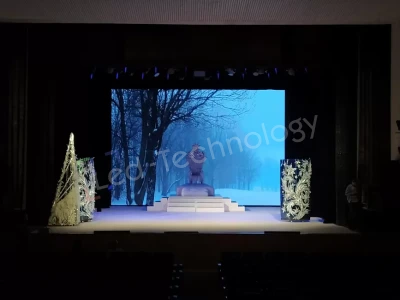 Светодиодный экран в городском дворце культуры в Обнинске, фото 2
