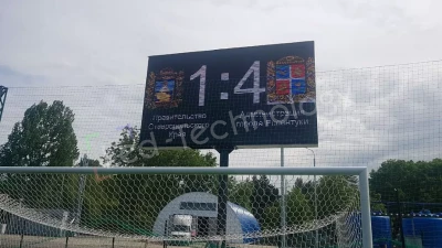 Установка светодиодного экрана на стадионе в Ессентуках, фото 4