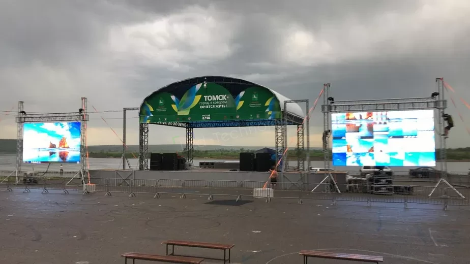 Светодиодные экраны для демонстрации футбольного матча. Томск, фото 2