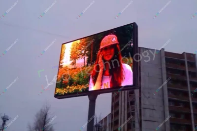 Монолитный Led-экран на билборде. Югра, фото 2