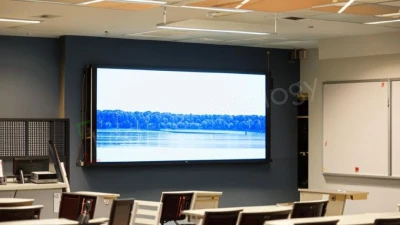 LED-технологии в учебном процессе: Уральский институт ГПС МЧС России переходит на цифровые рельсы, фото 1