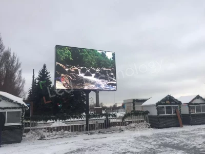 Установка 4х6 метрового светодиодного экрана на Поклонной горе в Москве, фото 5