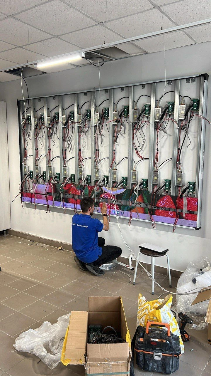 Модернизация библиотечного пространства: установка интерактивного LED-экрана, фото 4