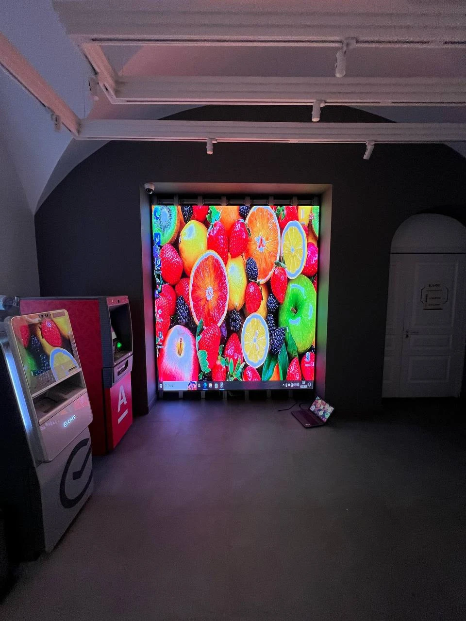 LED-экран для повышения качества коммуникаций и эффективности рабочих процессов, фото 2