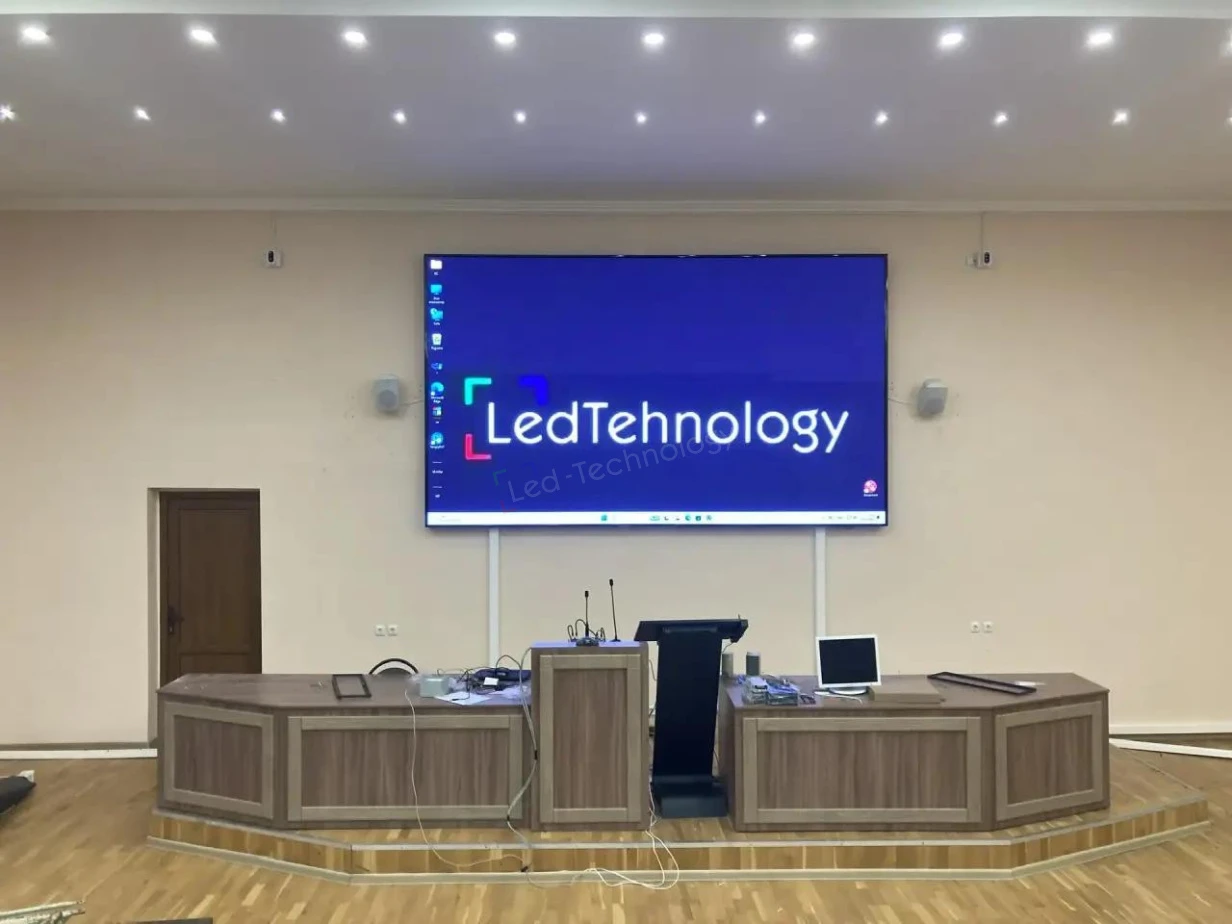 Цифровизация образования: мобильный и стационарный LED-экраны в Саратовском университете, фото 9