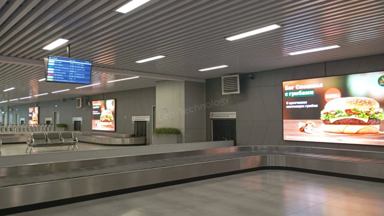 Современные технологии для пассажиров: LED-экраны в зоне выдачи багажа, фото 2