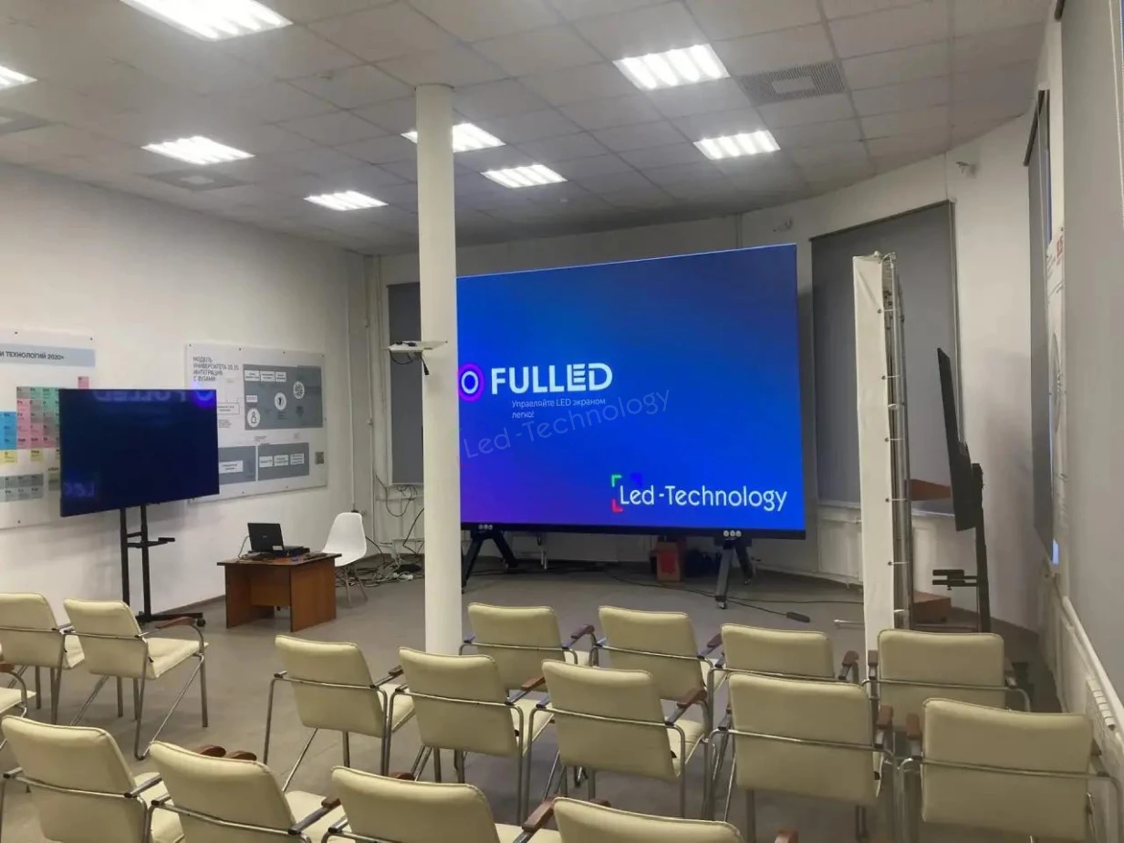 Цифровизация образования: мобильный и стационарный LED-экраны в Саратовском университете, фото 11